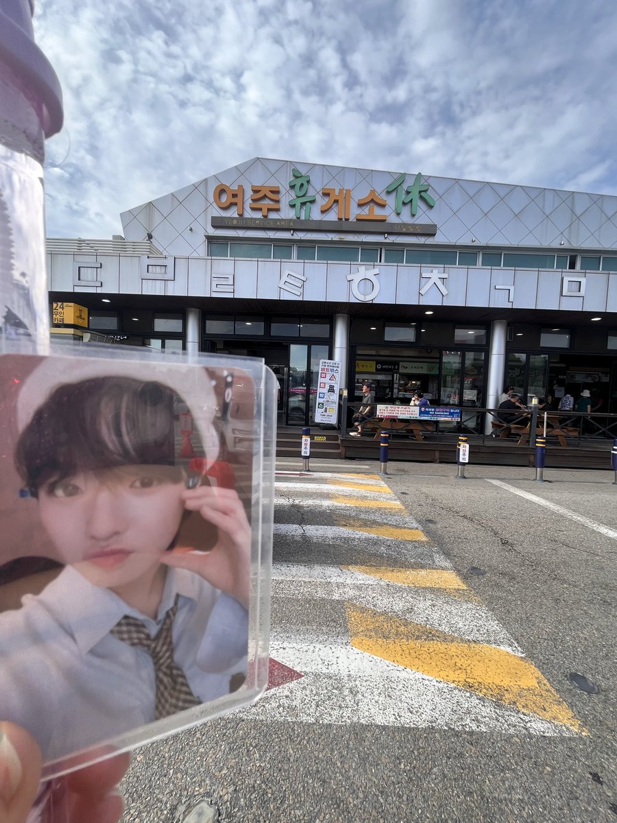 존나slow기니휘기 tweet media