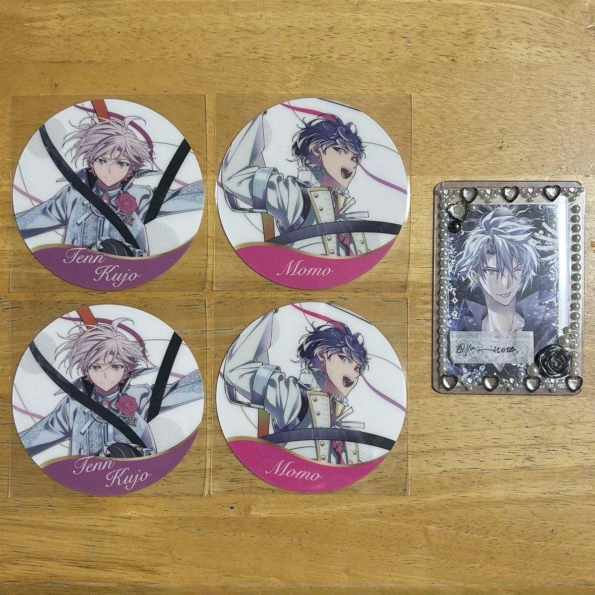 yu____note's tweet photo. 【交換】アイナナ アイドリッシュセブン JOYSOUND コースター アクスタ

譲 ┈ コースター/天2 百2
         アスクタ/天

求 ┈ コースター/悠 トウマ 巳波 虎於 各1
         アクスタ/悠

郵送のみ
難しいと思いますが検索からもお気軽にお声掛けください🙏 https://t.co/34vZGEb5Mc