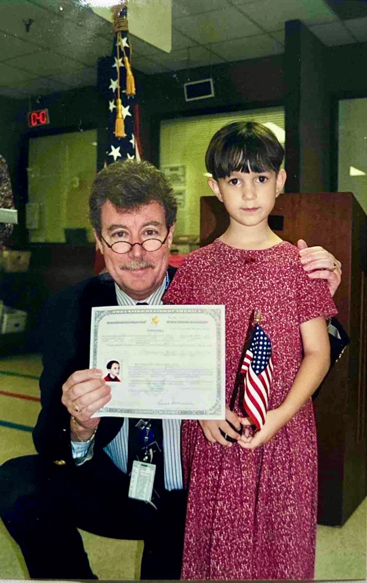 simplagoon's tweet photo. That haircut really shaped who i am today... and so did my naturalization yayyyy 250 https://t.co/P5yfqWJhUh