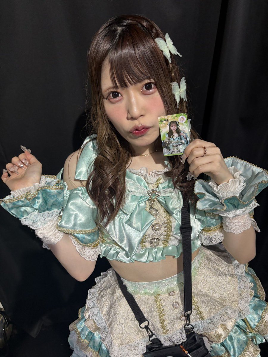hrk300189's tweet photo. 生誕行けなくて大変申し訳ないですが、うたげフェスはとても楽しみにしてます！笑
特に特典会が、、笑笑

あとお誕生日おめでとうございました🎉
去年の生誕が懐かしいですね♪

#なたん日記 https://t.co/W5C4Xgdj5o