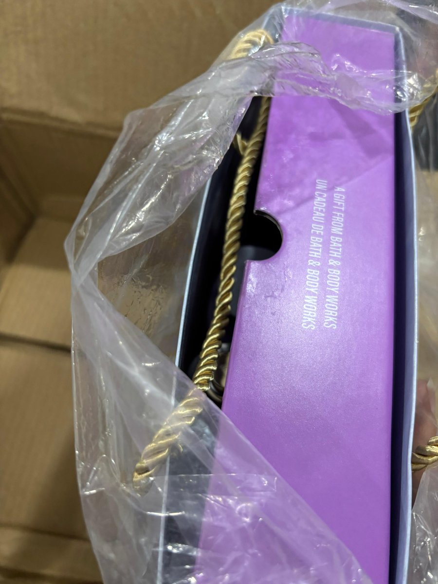 BhatejaTarik's tweet photo. This is how i recieved the product https://t.co/WlFTL6zurl