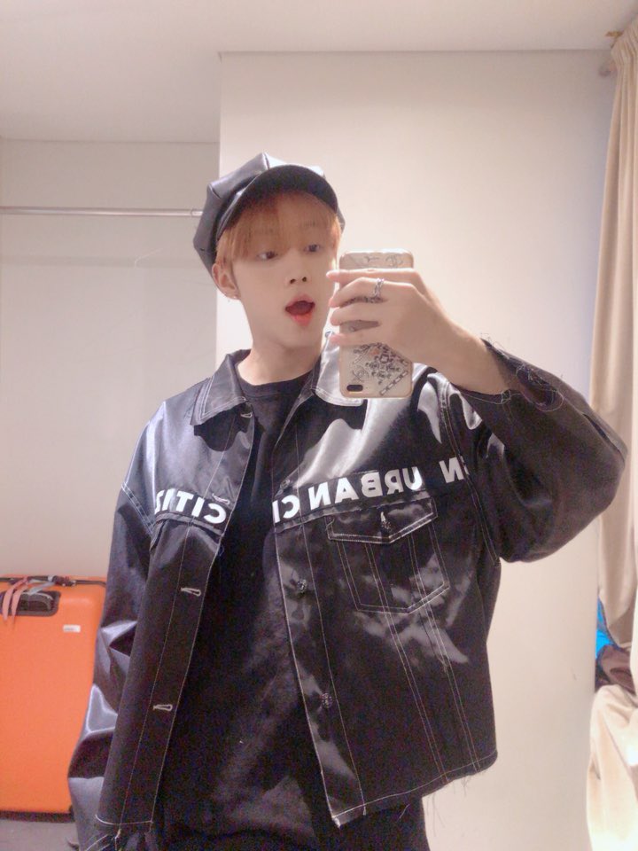 kunyan000412's tweet photo. 잘 자요옹 선우야🌟
#SUNWOO #선우 #더보이즈 https://t.co/H9mD1Q1d7z