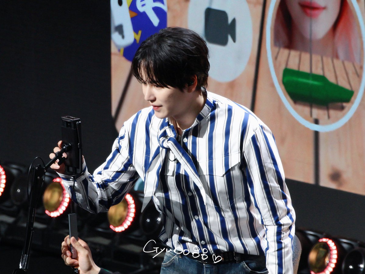 gyubo88's tweet photo. 260705 규현 20th Anniversary Fanmeeting “Hotel 203” in SH Pt.3

#규현 #KYUHYUN 
#キュヒョン #圭贤 https://t.co/vJM2qVe87j