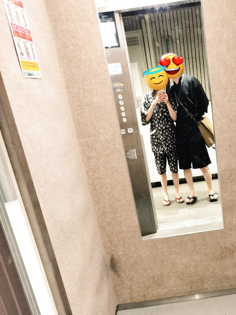 butataco's tweet photo. 今日は旦那さんと七夕祭り行ってきた〜🎋
甚平さんでお出掛けしたよ

明日も行くので見掛けたら声掛けてね https://t.co/aNsRrNOOqU