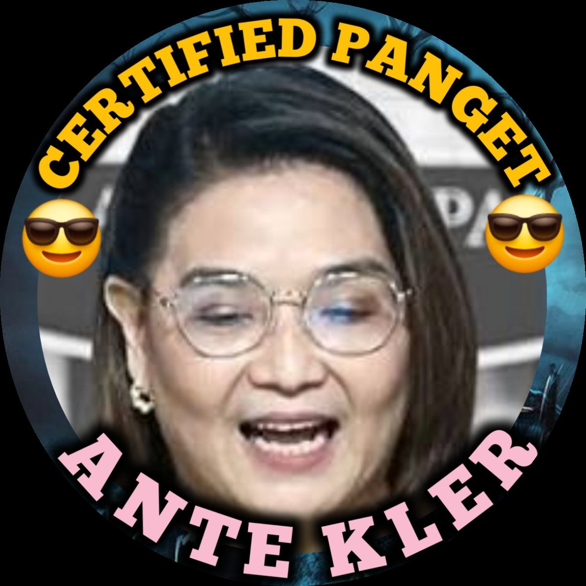 Mayhew04222's tweet photo. Baka gusto nyong mag upgrade ng picture profile.. eto na sya.. 
🤣🤣🤣 https://t.co/uTzyoiOOzb