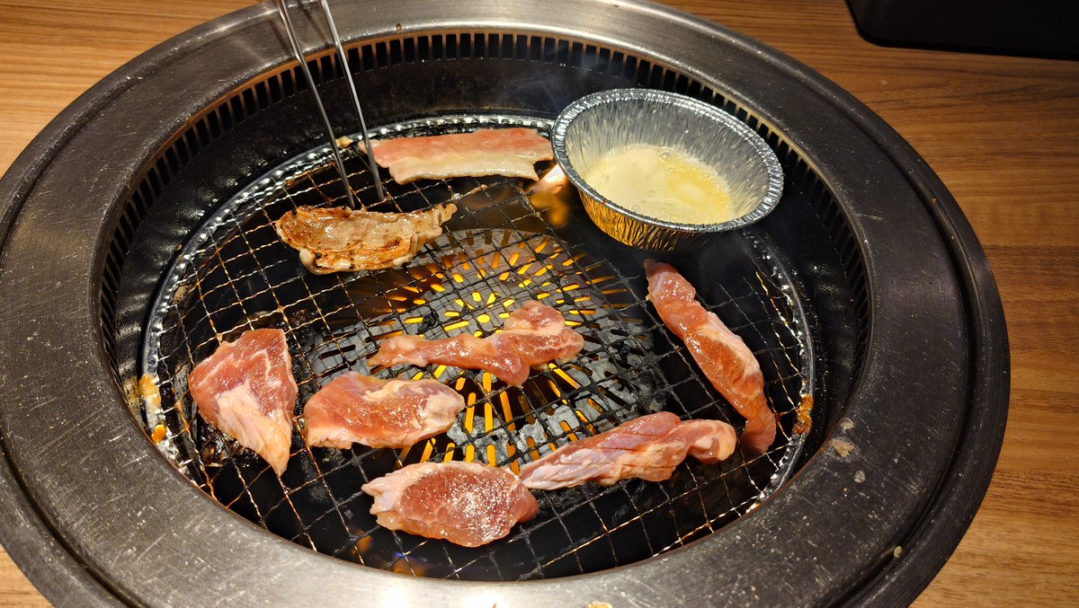 hot_river252's tweet photo. 上手に焼けましたー https://t.co/cLbKGu3q2Q