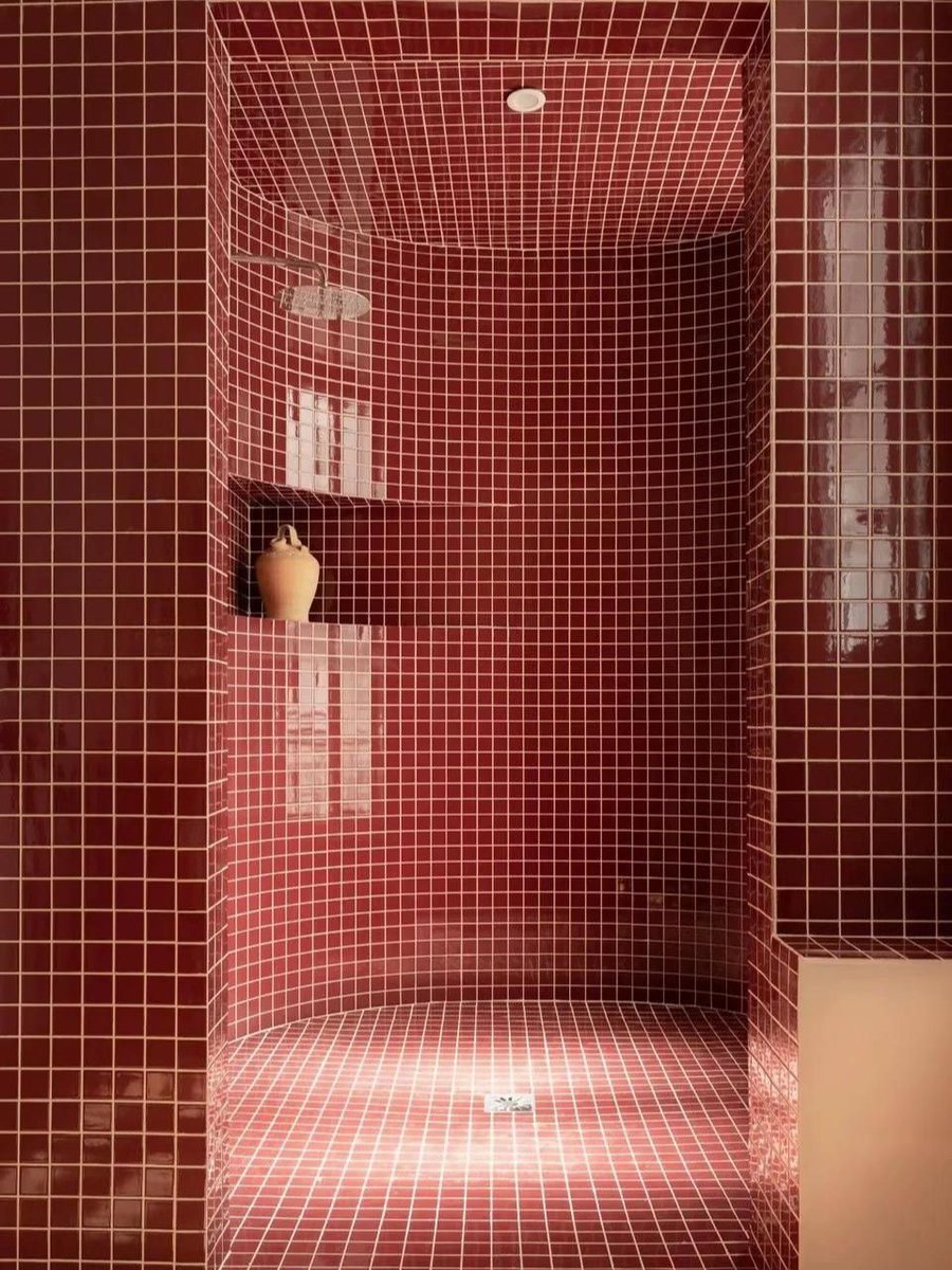 INTERIORBYHUT's tweet photo. Interiors made of red tiles >> https://t.co/81DKzCiEPC