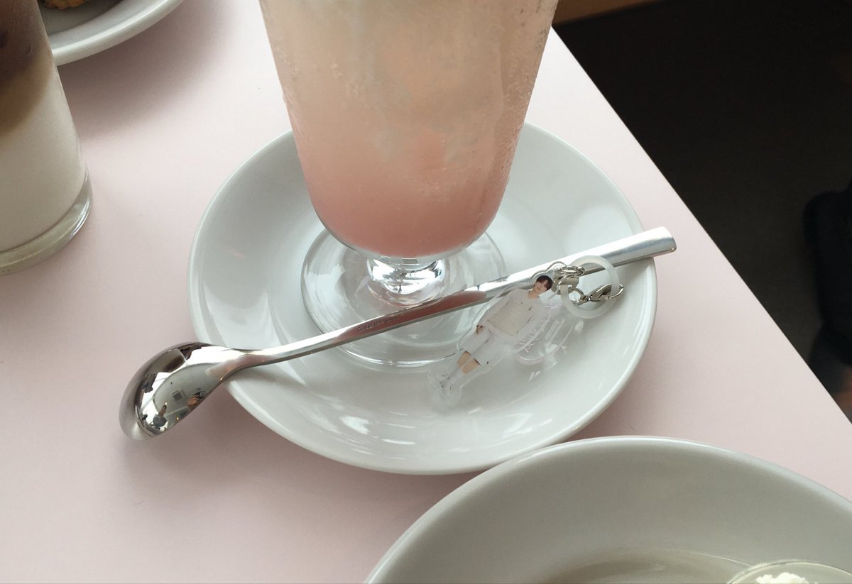 cyseun_'s tweet photo. 여름이 오다~🍨🥄 https://t.co/TaEGD1V5hL