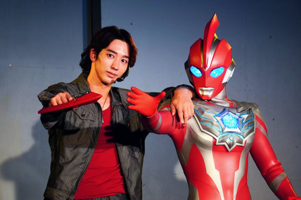 caffeine0951's tweet photo. あっという間に1周年…「あれ、今回のウルトラマンすごい面白いなぁ」と思った1話から、あれよあれよと夢中になって、有給で石川県のイベントに行くまでにハマりました笑
これからもずっと応援してます📣
#ウルトラマンオメガ 
#ウルトラマンオメガ1周年 https://t.co/EluxXZuSvH