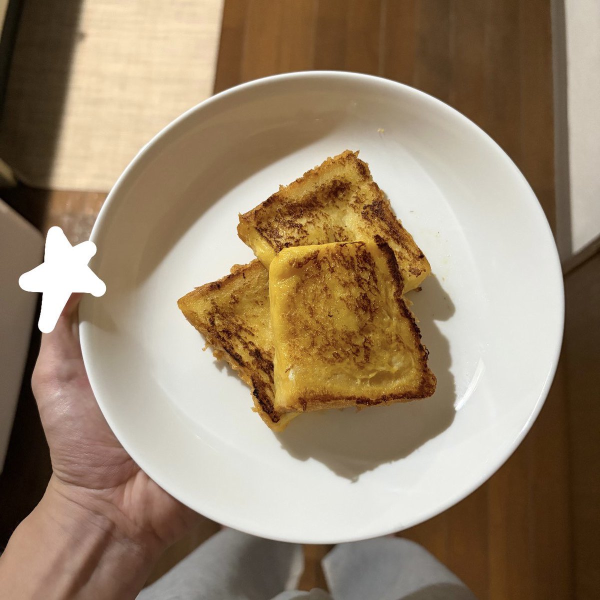 jin1_07's tweet photo. 最近のマイブームはフレンチトースト作りでつ https://t.co/8jemW2vroV