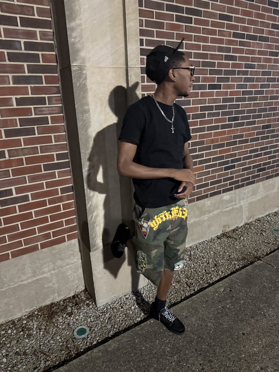 lamarrskii's tweet photo. Dboy fresh 🪰 https://t.co/YtkBlyK3YB