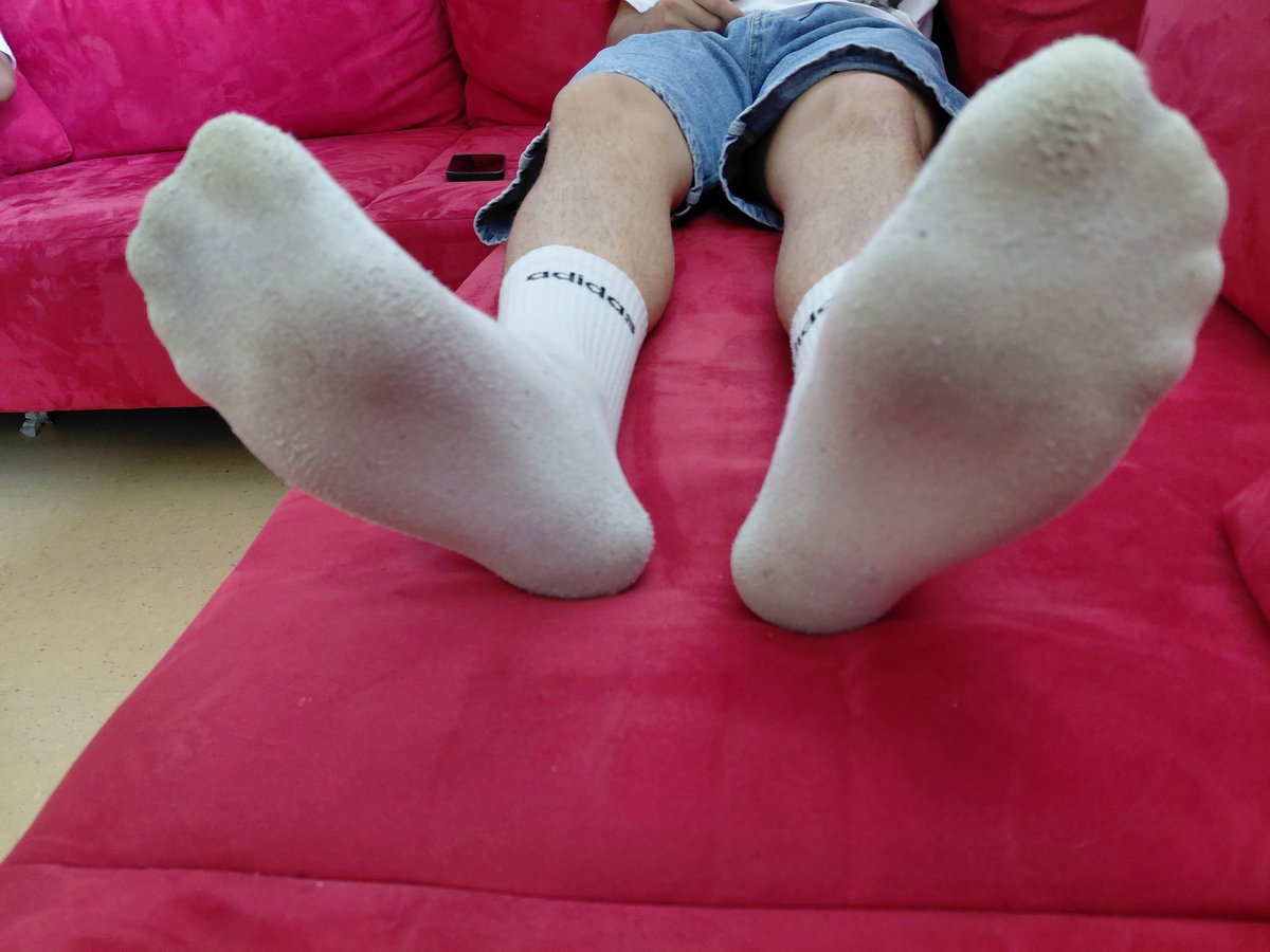 AlphaFeetBoss07's tweet photo. @Silver_Scally Hot https://t.co/xFN3mcRrhD