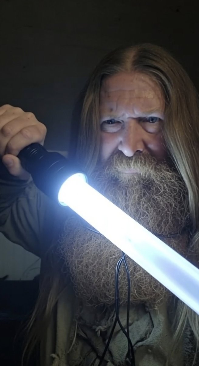 beardclown5p's tweet photo. My magical flashlight i use to fight abos https://t.co/i77LMMzv87