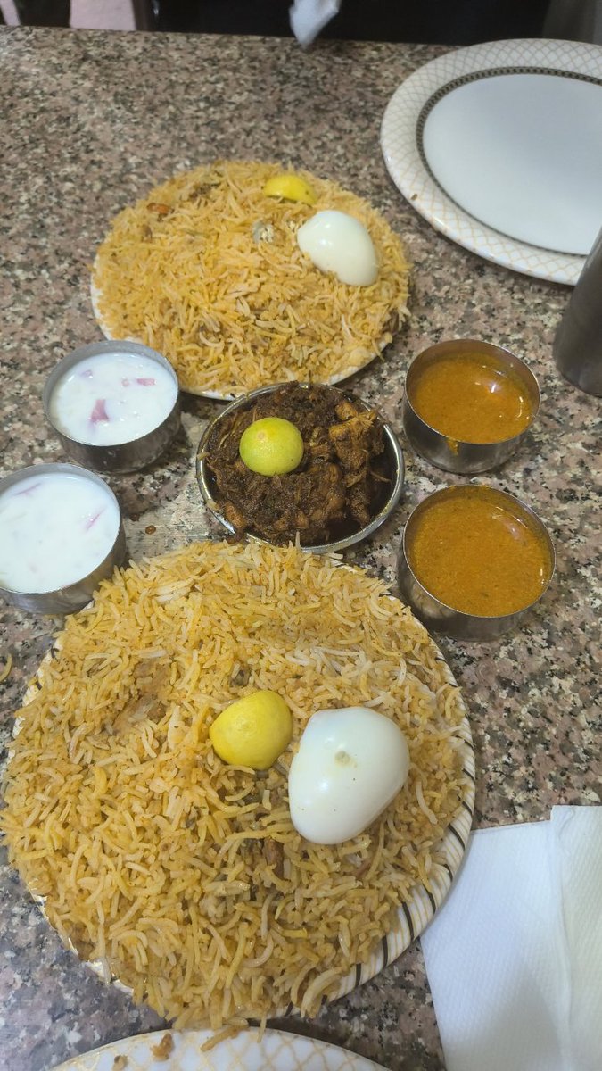 tweets_adt's tweet photo. Walked 5miles and had biryani today🫶🙂‍↕️
#delhimonsoon #lutyen'sdelhi https://t.co/jXx6REMfMX
