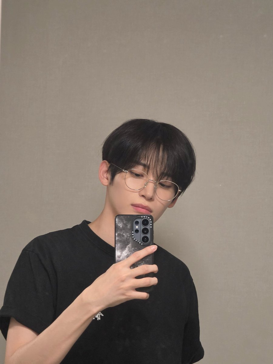 magenta_mogu's tweet photo. 🫧💌 🖤 https://t.co/xptLXUURMB