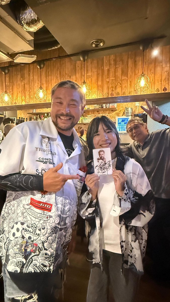 kobayahn14's tweet photo. 久々のDelightfulでやんまーさんのプレイヤーデー✨山田式ゲームオンも聞けて楽しかったし恵太さんとも一緒に写真撮れました。ありがとうございました🙌 https://t.co/G4WOHRKf2G