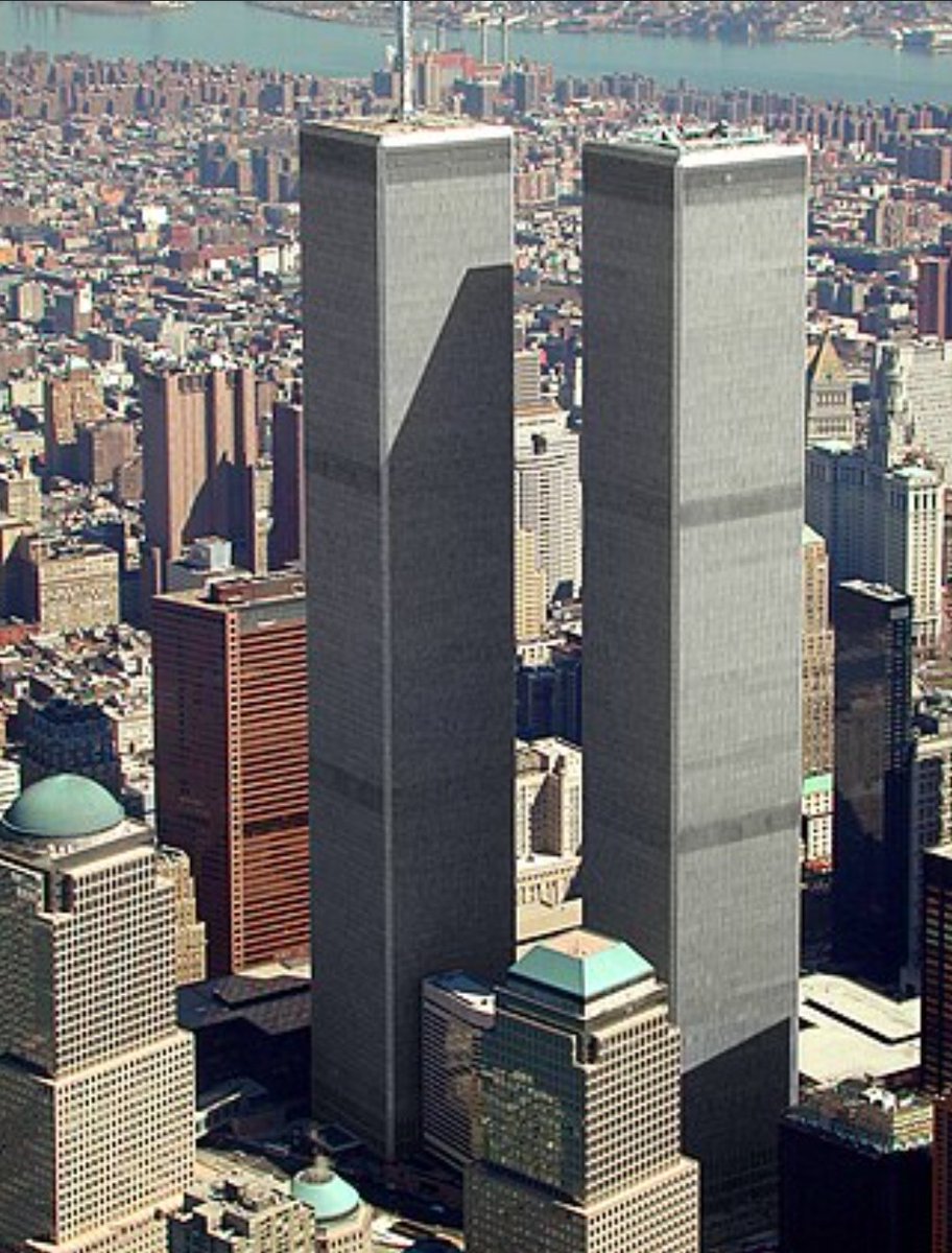 MarxBurgoa's tweet photo. @realMaalouf Así luciría New York sin judíos. https://t.co/ZHPD88jKcQ