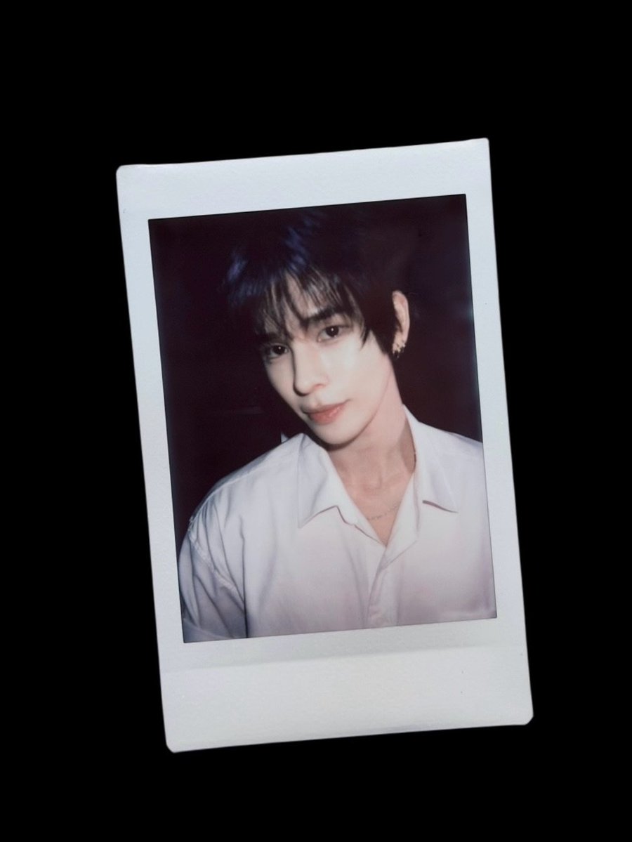 serimirres's tweet photo. ️️️️ ️️️️️️ ️️
If memories had a favorite color, they'd probably choose 𝗯𝗹𝗮𝗰𝗸  and 𝘄𝗵𝗶𝘁𝗲. Not because life was ever that simple, but because some moments were never about the colors
️️️️ ️️️️️️ ️️ https://t.co/lSWImkxVpP