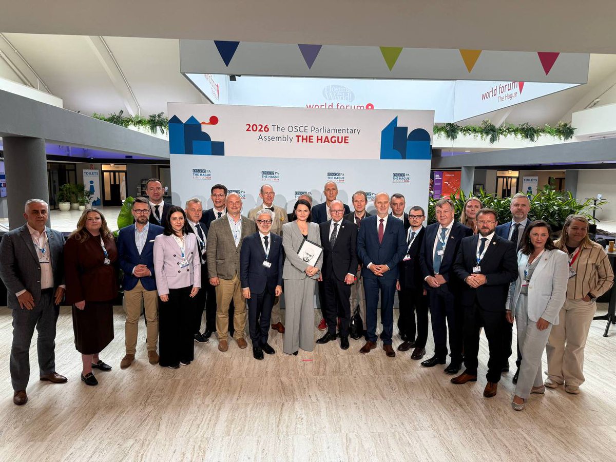 Tsihanouskaya's tweet photo. In The Hague, we launched the Interparliamentary Group “For a Democratic Belarus” on the sidelines of the @oscepa session.

The initiative brings together 35 MPs from 17 countries: 🇸🇪 🇺🇦 🇩🇪 🇵🇱 🇱🇻 🇮🇸 🇳🇴 🇸🇮 🇨🇿 🇭🇷 🇫🇮 🇮🇹 🇲🇩 🇬🇧 🇱🇹 🇳🇱 🇩🇰.

The group in the @OSCE will coordinate support for our democratic forces and keep Belarus high on the OSCE agenda. Similar groups are now active in 22 national parliaments.

I firmly believe that a free Belarus would transform the security of our entire region. It would no longer serve as Russia’s military outpost. It would no longer pose a threat to Ukraine or the European Union. 

Instead, it would become a trusted neighbor and an important contributor to European security.

There can be no normalization with the Lukashenka regime until all political prisoners are free and real democratic reforms begin.