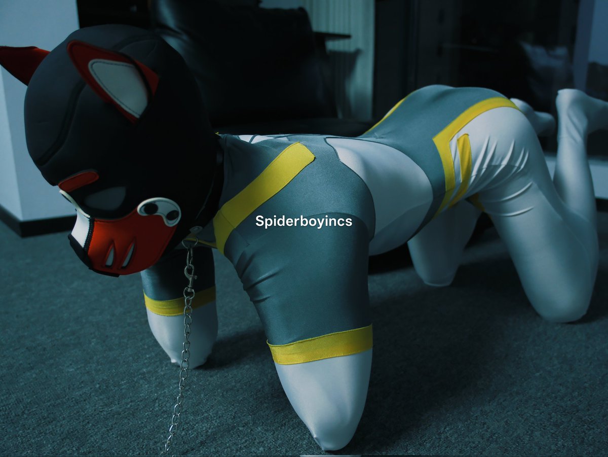 Spiderboyincs's tweet photo. 【4】蜘蛛侠最终被圈养成了宠物狗狗
🕷 @Spiderboyincs
🧵 @guagua_sm
📷 @SMALLESTXUE https://t.co/Q3brsMviIf