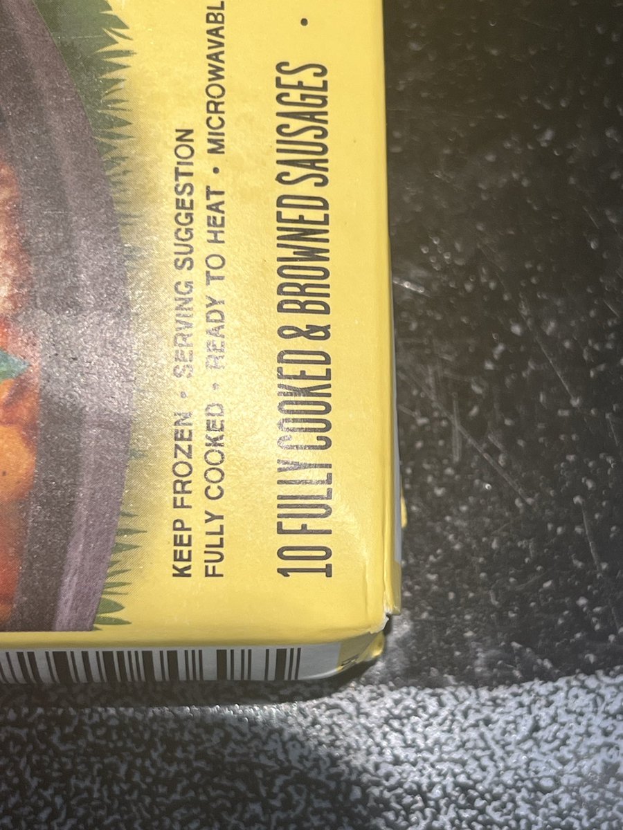 thekinginyello's tweet photo. @Applegate just throw two more in there so we can get an even amount of servings. We’re not reinventing the hotdogs and buns conundrum. Just put 12 in the pack instead of 10. It will be ok. I promise. https://t.co/SXPS9zJPdU