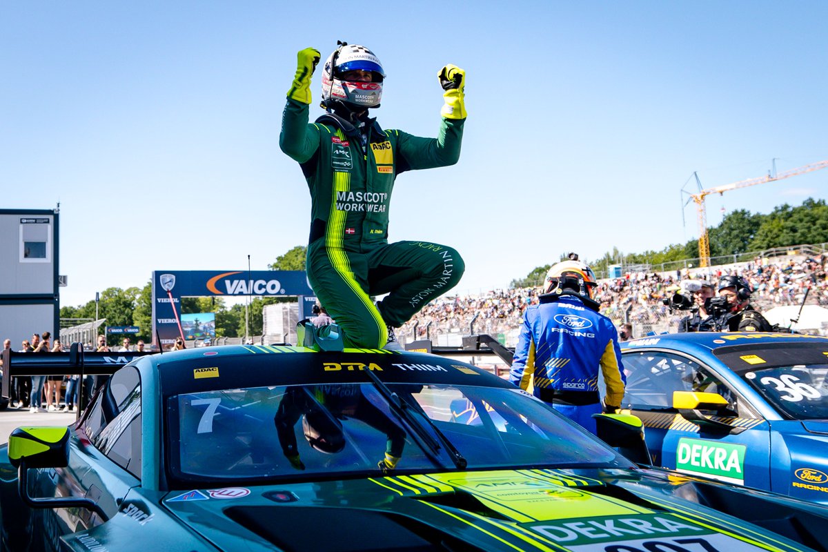 It_Endurance's tweet photo. #Motorsport | #DTM | #DTM2026 | #ADAC | #WeLoveDTM | #FeelTheRoar
https://t.co/xihNWxWVfb
Due pole e due vittorie al Norisring per Nicki Thiim, nuovo leader del DTM 2026 con l’Aston Martin #7 schierata da Comtoyou Racing https://t.co/3HnlULswDk