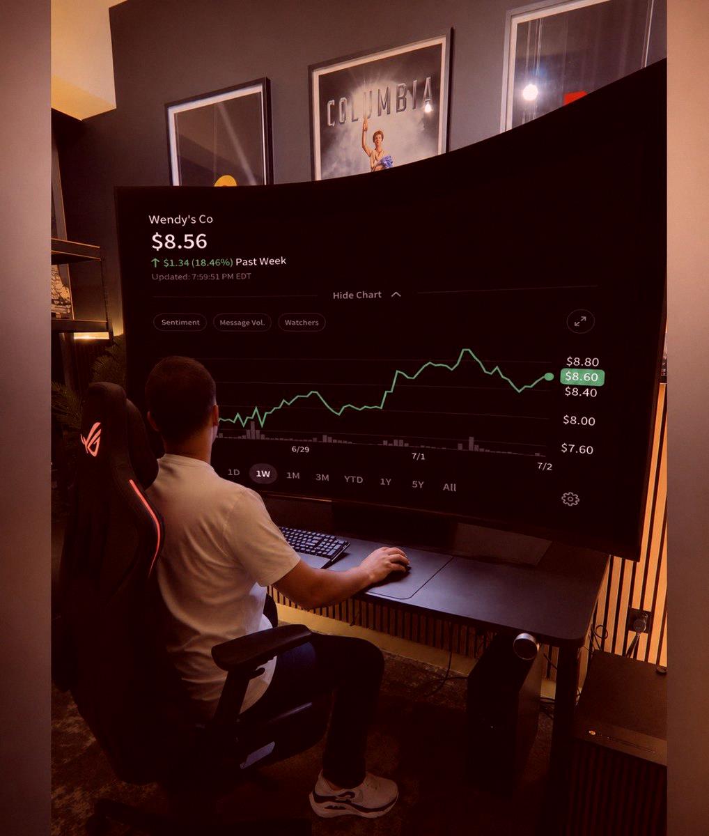 BahMohamed3's tweet photo. Working with my $107 portfolio 💸
Not much, but gotta start somewhere.
Let's see where this goes 📈 https://t.co/qZkEu6cehJ