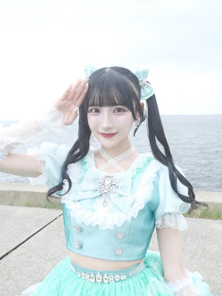 Rootmimi_ran's tweet photo. お互いのその青さ 映し合っている https://t.co/rWzhkYgMEC