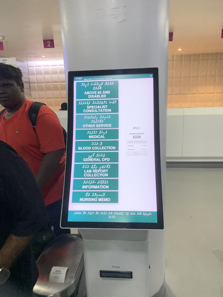 R6VR46's tweet photo. ކަމަކަށް ނަންބަރެއް، ހިދުމަތް ދޭ ހަމަ އެންމެ ކައުންޓަރެއް!!! އަސްލު ކޯއްޗެއްތަ މިހަދަނީ ؟؟؟ @HMH_mv https://t.co/8Yak7wB9Sg