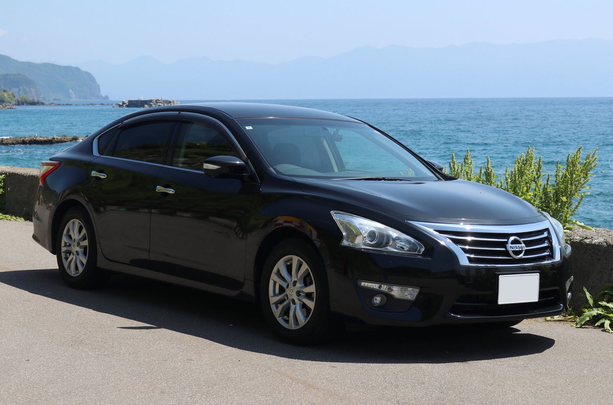 TakeY31's tweet photo. 先週ヘリコプターのランプが点いたので日産にぶち込んだところ、エンジンはとても綺麗で何の問題もなしとのことで、修理はせず12ヶ月点検とオイル交換をして終了
構ってちゃんだったのか https://t.co/yo4XhxgQH6