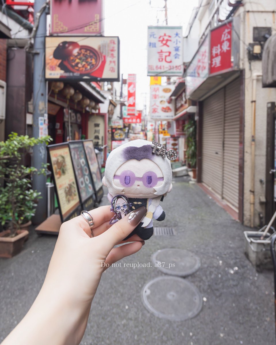 a37_ps's tweet photo. 4周年当日は安定の中華街でお祝いした🍜🍥🥟 https://t.co/lZMCQbSVbZ