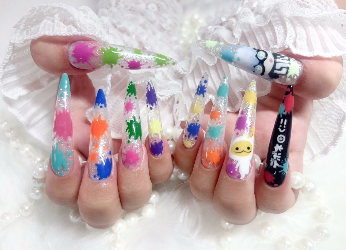 hi_rinrin_'s tweet photo. I put kaelix's drawing and splatoon on my nails! 🫟
I hope it was okay to draw this...?? 🥺
my favorite nails ever 💛
がんばった～～！めっちゃお気に入り💫
#デボネみる https://t.co/VHvFTxS7ud