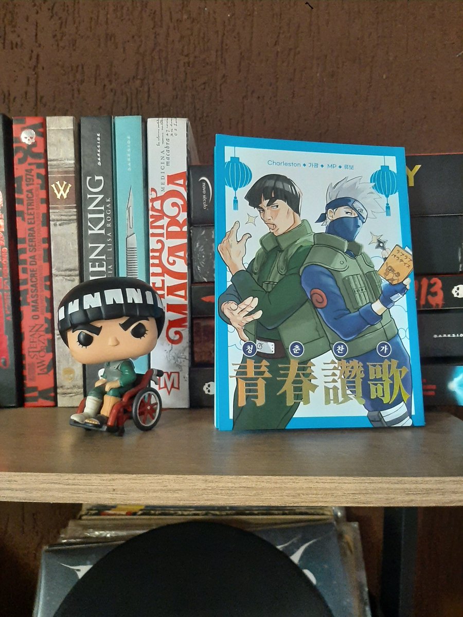 fakedapolibio's tweet photo. CHEGOU!! MEU DEUS DO CÉU Q COISA MARAVILHOSA.
Minha 1° vez adquirindo essas compilações e eu preciso agradecer à querida @GIKKGI_only por dar o sangue para fazer esse livrinho chegar aqui do outro lado do mundo (2 vezes). Agora tenho meus artistas favoritos na palma da mão 🥺 https://t.co/fBevQmpM2p