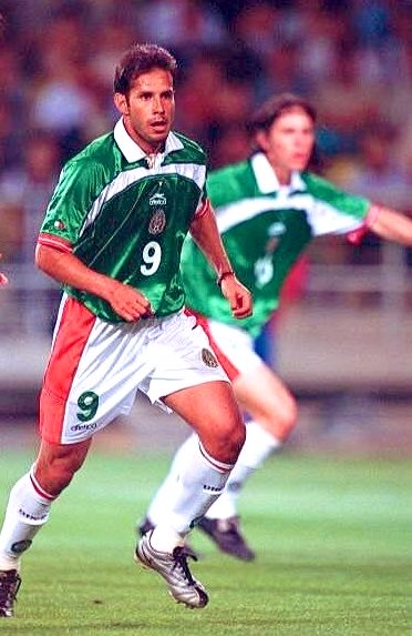 LBR2004's tweet photo. Con el corazón !!!

Unidos confiamos y creemos en ti @miseleccionmx 🙌🏼

Es nuestra tierra, raíz y casa, se defienden con el alma y huevos !!!

Vamos Tricolor 🇲🇽

HOY TODOS DE VERDE 💚

Antes de que nos olviden...
HAREMOS HISTORIA 🔥 https://t.co/SCb2ww1WE6