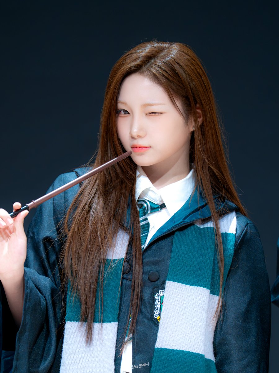 OC58_k's tweet photo. 260705

Slytherin Roah🪄
#키라스 #KIIRAS #로아 #Roah https://t.co/FXF6NXg7Go