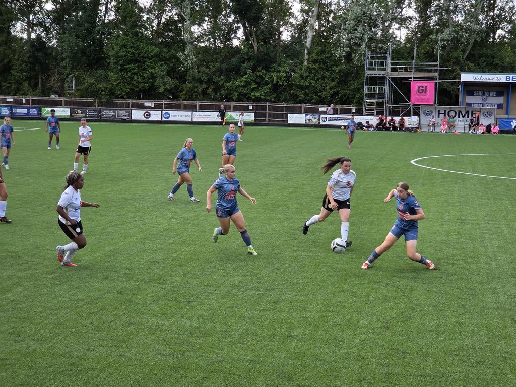 LouMKD's tweet photo. MK Dons FC Women v Atletico London @MKDonsFCWomen https://t.co/C6O3a11MFY