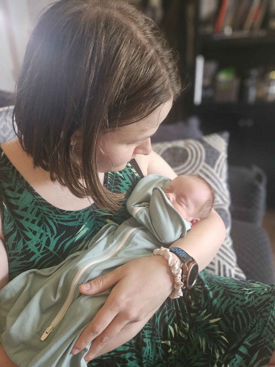 NeedForSpeedyGo's tweet photo. When you get named "Honorary Aunt" to one of your Pokémon friends kids and you get to meet the little one

I'm about to make sure this kid knows eevee is the best Pokémon, gives me an excuse to buy 2 of eevee plushies right? https://t.co/BI35erCJWH