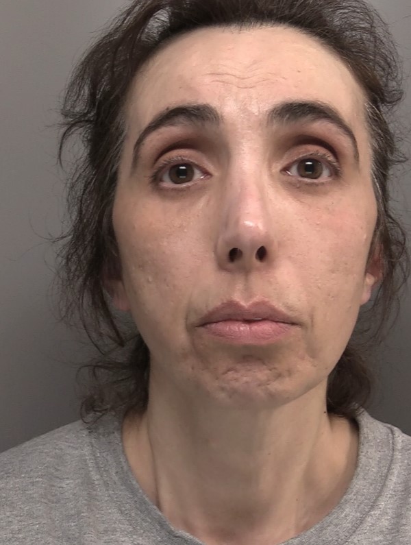 ManKindInit's tweet photo. Horrific 20 years of domestic abuse carried out by Karen Palmer on her husband. Daily abuse and violence, economic abuse, tech abuse and isolation - 7.5 years sentence . We hope he gets the support he needs. 

https://t.co/eOAEYEaQaD https://t.co/kgAUjJgXAx