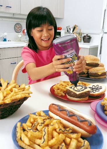 Y2K_DOTCOM's tweet photo. Heinz EZ Squirt Ketchup (2000-2006) https://t.co/n2yiekWzjY