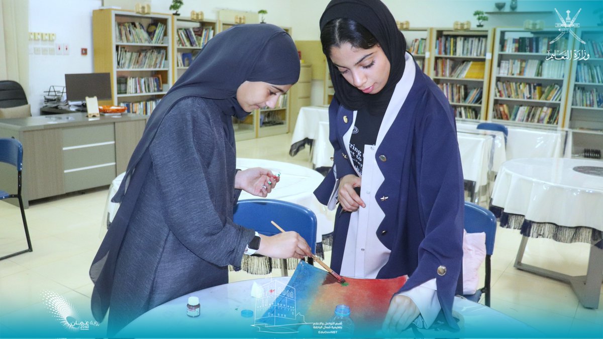 EduGovNBT's tweet photo. بدأت اليوم أولى محطات الأسبوع الثاني من فعاليات البرنامج الصيفي لطلبة المدارس #صيفي_تعلم_وابتكار بـ #تعليمية_شمال_الباطنة، وسط تفاعل الطالبات المشاركات في ورش تفاعلية وإنتاجية تسهم في تنمية مهاراتهن وصقل مواهبهن في مجالات متنوعة. https://t.co/svJXRATTQE