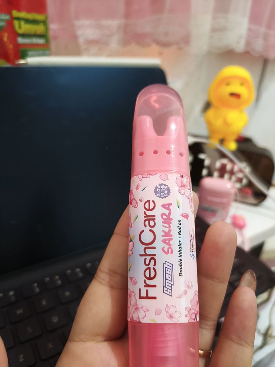 chocochruncys's tweet photo. Umur baru 20 an, tapi spine udah berasa 80 an.Back pain is my daily routine now, butuh freshcare, koyo dan kawan²nyaaa https://t.co/COGseAEhTF