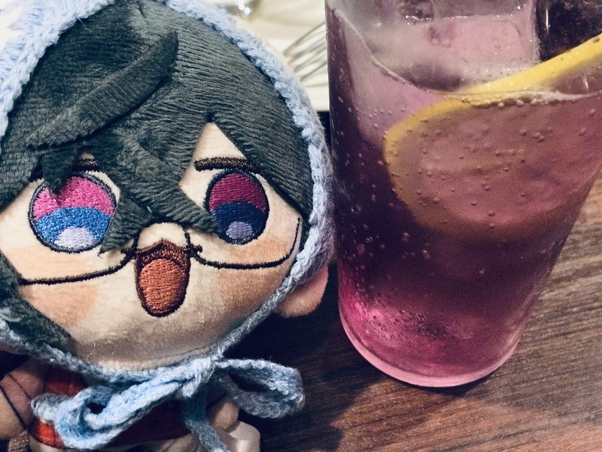 noemnoem_'s tweet photo. 久しぶりにお会いできたうにさんと飲んできた🍹たくさんお話できて楽しかったです　ポジティブに生きよう https://t.co/wLgEnJzyxv