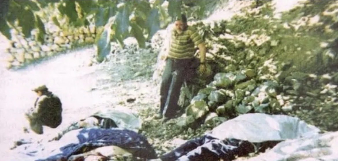 drskaptaner's tweet photo. 5 Temmuz 1993 de Başbağlarda bebek kadın çocuk 33 yurttaşımızı katledenler Madımak katliamcıları ile aynı emperyalist güç tarafından iç savaş için görevlendirilmişlerdi Ölen kardeşlerimizi,PKK’lı katilleri ve sahipleri emperyalistleri unutmuyoruz İZMİR HEKİM GÜÇBİRLİĞİ https://t.co/E2imDw8MPh