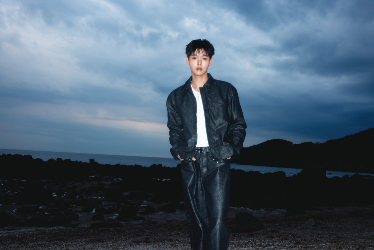 idntt_cosmo's tweet photo. idntt <itsnotover>
Concept Photo Chrome Heart ver. - Ocean

id21 kimeunsung

2026.07.13 6PM KST

Pre-save
🔗 https://t.co/Cy4pu8H5I0

#idntt #아이덴티티
#unevermet #yesweare #itsnotover
#김은성 #kimeunsung https://t.co/6UzW0rPhLL