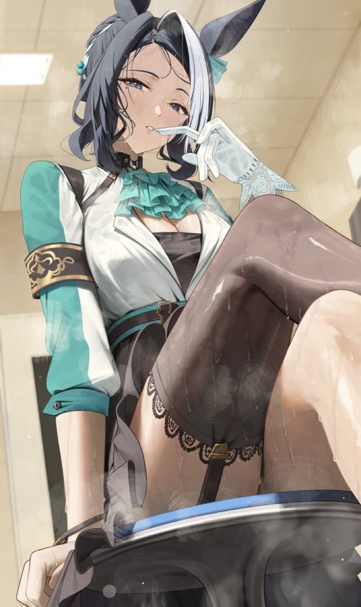 LadyRamonu's tweet photo. "That was quite the refreshing race. Alas, I am drenched with sweat and need a through cleaning. You forgot the towel? Then lick off my sweat until I’m fully clean.~"

#SeductiveSunday https://t.co/gD5OdauTmy