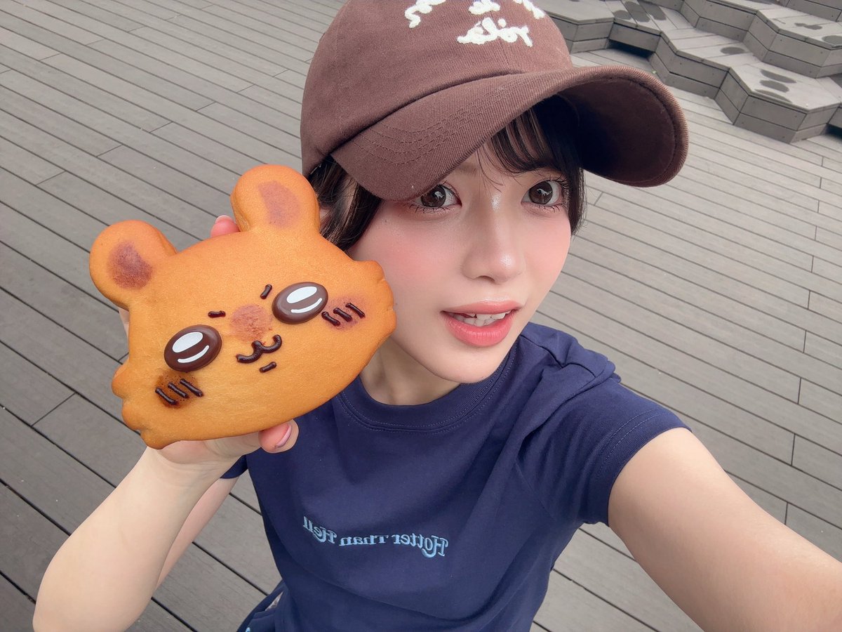 yui_kawamura's tweet photo. モモンガパンが可愛すぎた✊🏻🤎 https://t.co/KYhqwWMK7M