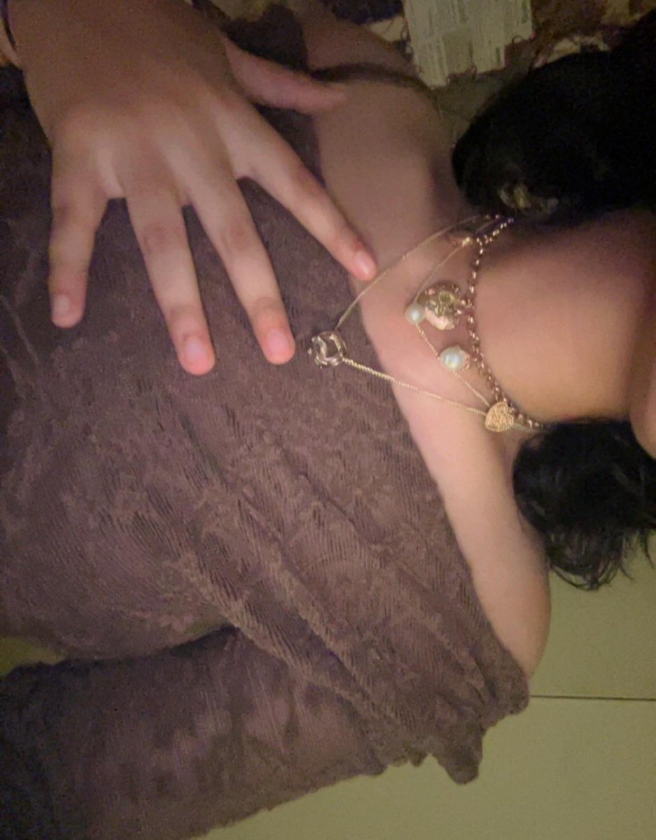 Saumya___18's tweet photo. Fit check after so many days. 
Sunday=Funday, what's your Sunday Night plan? https://t.co/mDBIXknTet