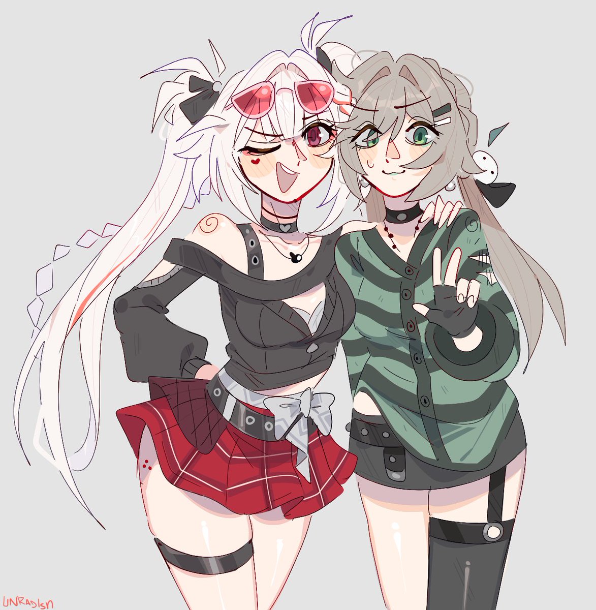 UnfamousRadish's tweet photo. sparxie and that one outfit i gave qq sometime ago https://t.co/oVXdp6bimo