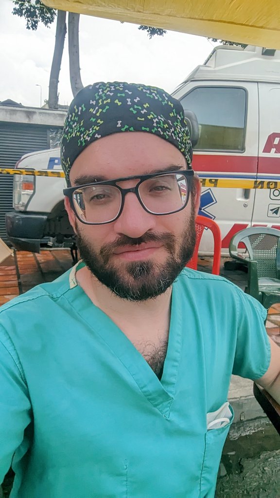 DanN357's tweet photo. Friendly recordatorio: traten bonito, todos la estamos pasando mal o por lo menos no también, entre estrés, tristeza, y muchos sentimientos más que son difíciles. https://t.co/eTyM0rvjYd