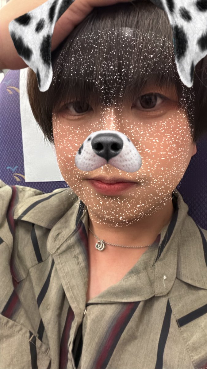 huma0413's tweet photo. 首元日焼けしまくった https://t.co/VECgPhqbGa
